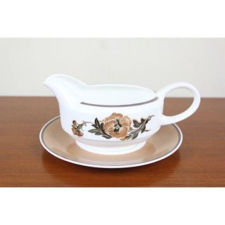 ウェッジウッド(WEDGWOOD)のスージークーパー　ウェッジウッド　レヴェリー　グレービーボート　ソース(食器)