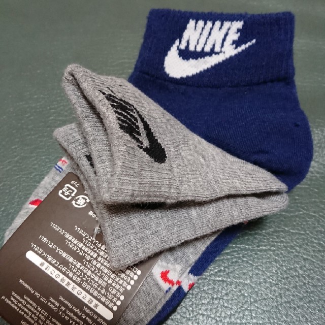 NIKE(ナイキ)のNさま専用◆NIKE ソックス 14～19 3足セット 靴下 ナイキ キッズ/ベビー/マタニティのこども用ファッション小物(靴下/タイツ)の商品写真