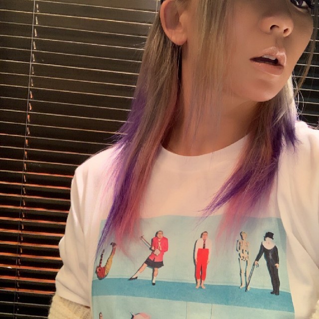 倖田來未♥　くっきー肉糞Tシャツ