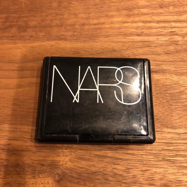 NARS(ナーズ)のNARS ハイライティングブラッシュパウダー コスメ/美容のベースメイク/化粧品(その他)の商品写真