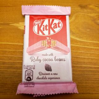 Kit Kat  ルビーカカオ(菓子/デザート)