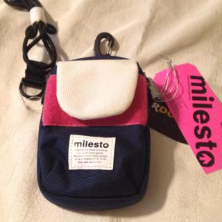 新品タグ付☆milestのモバイルケース(モバイルケース/カバー)