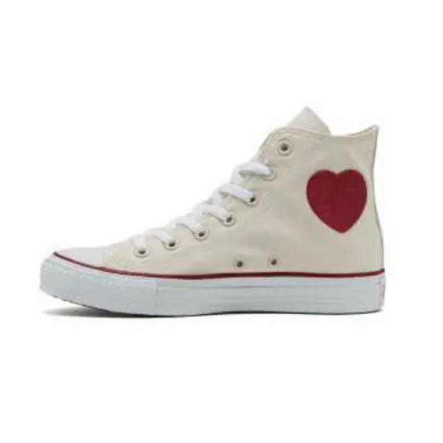 CONVERSE(コンバース)のコンバース オールスター ハイカット ハートパッチ 23.0センチ レディースの靴/シューズ(スニーカー)の商品写真