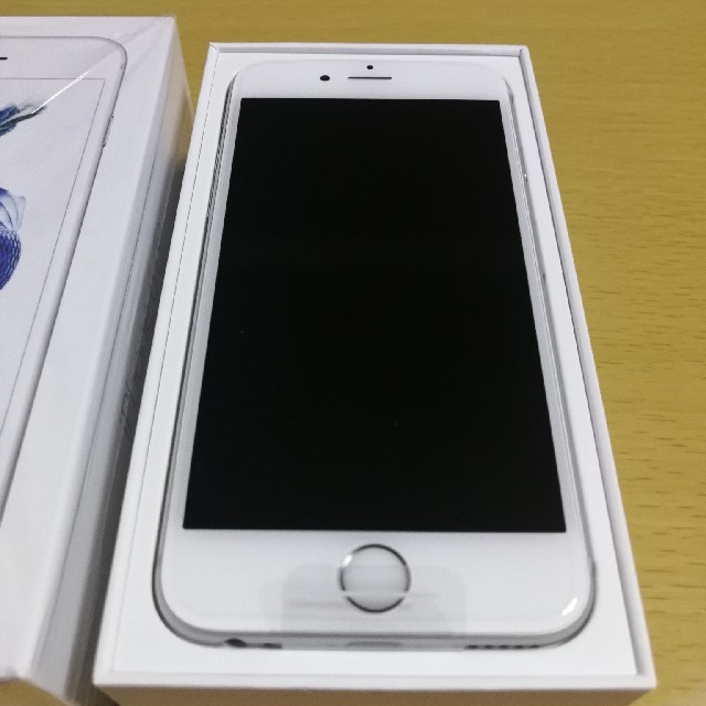 新品 iphone 6s 32GB シルバー SIMロック解除済み ワイモバイル ...
