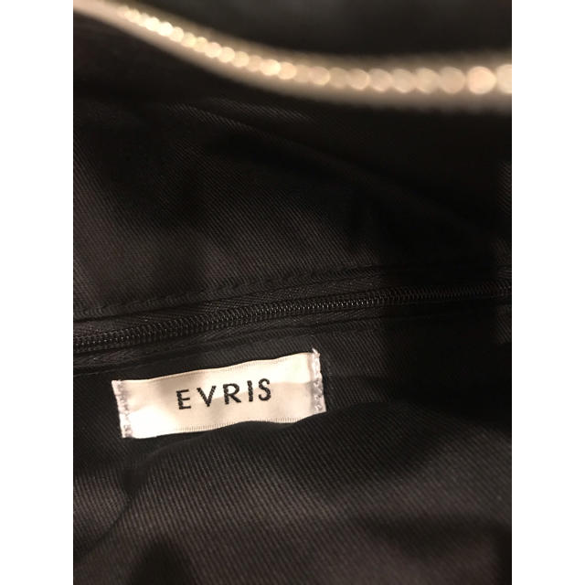 EVRIS(エヴリス)のEVRIS ノベルティ クラッチバック新品未使用 レディースのバッグ(クラッチバッグ)の商品写真