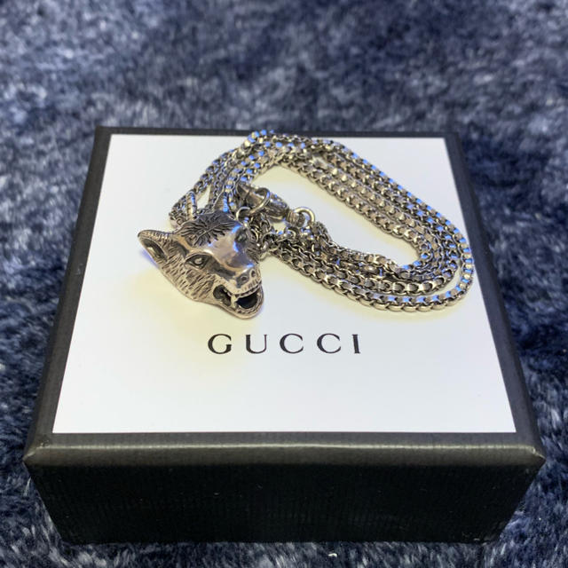 欲しいの GUCCI ウルフヘッド シルバー ネックレス