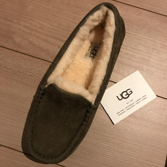 UGG  スリッポン 23㎝