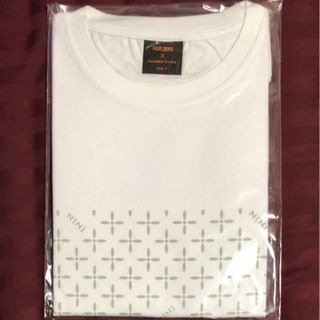 ナンバーナイン(NUMBER (N)INE)のNUMBER (N)INE×Marlboro限定コラボTシャツ■クロス 白(Tシャツ/カットソー(半袖/袖なし))