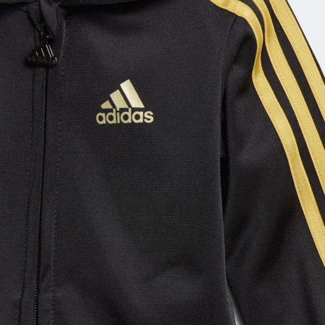 adidas(アディダス)の新品・未使用 adidas アディダス ジャージ セットアップ キッズ/ベビー/マタニティのキッズ服男の子用(90cm~)(その他)の商品写真