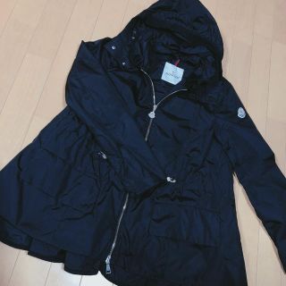 モンクレール(MONCLER)のmoncler ナイロンコート(ナイロンジャケット)