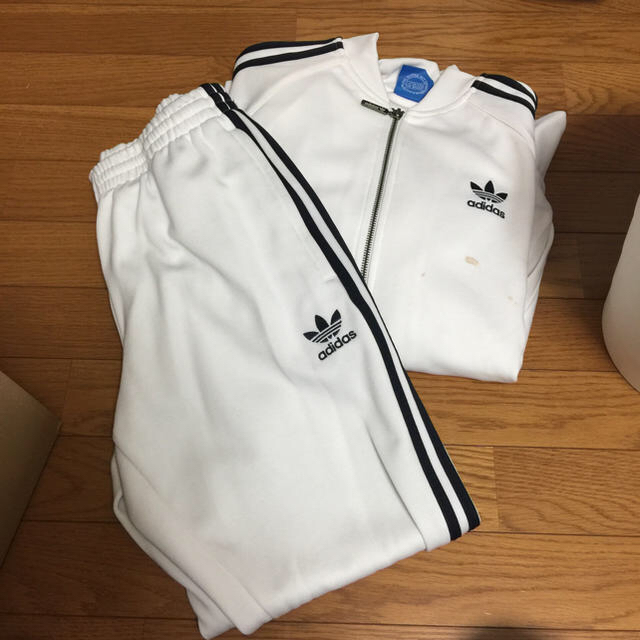 adidas ジャージ セットアップ 破格！