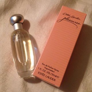 エスティローダー(Estee Lauder)のESTEELAUDERのプレジャーズ(香水(女性用))