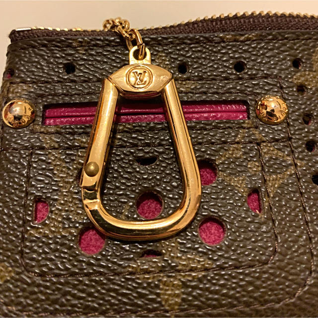 LOUIS VUITTON(ルイヴィトン)の激レア 新品未使用  ルイヴィトンチェーン コインケース LV レディースのファッション小物(コインケース)の商品写真