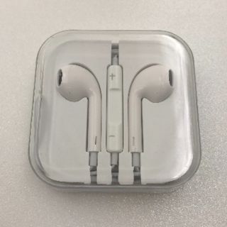 アイフォーン(iPhone)のイヤホン(ヘッドフォン/イヤフォン)