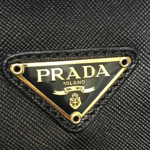 PRADA(プラダ)のプラダ　ミニバニティ　サフィアーノ　黒　ポーチ レディースのファッション小物(ポーチ)の商品写真