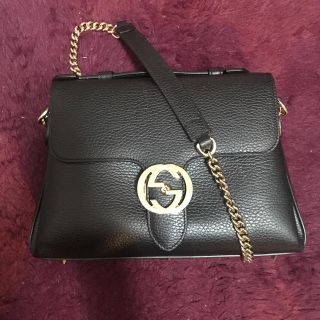 グッチ(Gucci)のGUCCIショルダーバッグ美品！グッチGGマーモント(ショルダーバッグ)