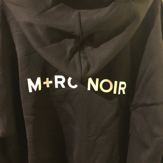 M+RC NOIR \