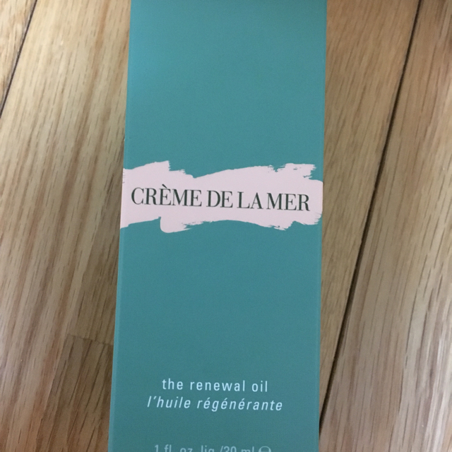 DE LA MER(ドゥラメール)のドゥラメール ザ・リニューアルオイル トリートメントスキンオイル 30ml コスメ/美容のスキンケア/基礎化粧品(フェイスオイル/バーム)の商品写真