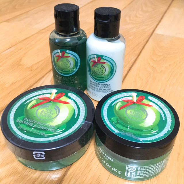 THE BODY SHOP(ザボディショップ)のTHE BODY SHOP 4点セット コスメ/美容のキット/セット(サンプル/トライアルキット)の商品写真