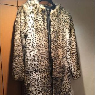 ザラ(ZARA)のZARA レオパード ファーコート ヒョウ柄(毛皮/ファーコート)