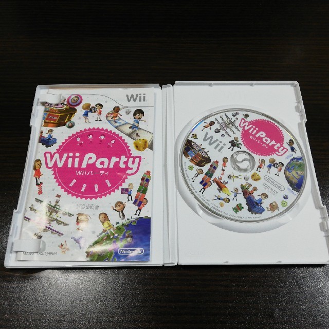 Wii(ウィー)のWii パーティ エンタメ/ホビーのゲームソフト/ゲーム機本体(家庭用ゲームソフト)の商品写真