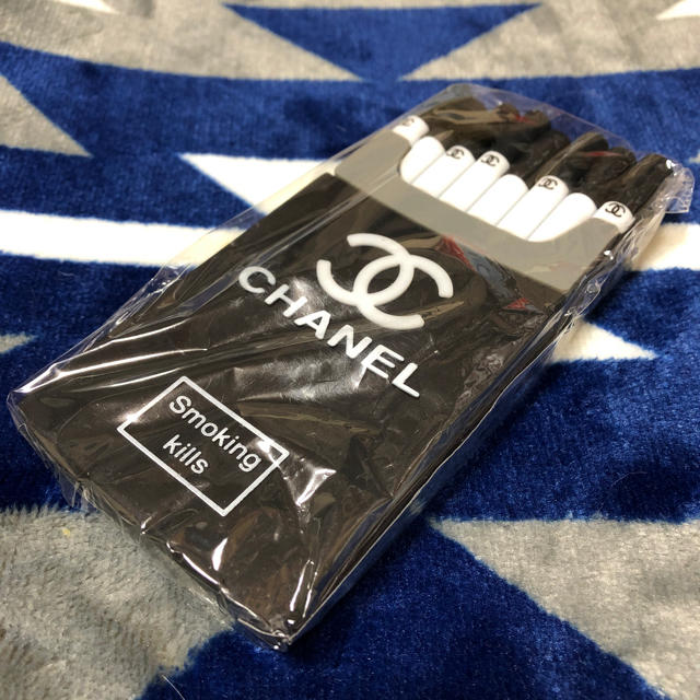 CHANEL - CHANEL iPhone5 5s SE対応ケースの通販 by きらら's shop｜シャネルならラクマ