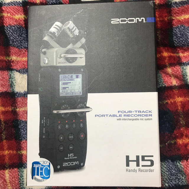 zoom H5 （+9000円でヘッドホン） スマホ/家電/カメラのオーディオ機器(その他)の商品写真