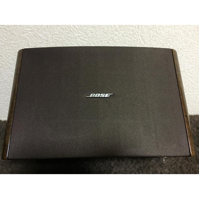 BOSE(ボーズ)のBOSE 121 ペア スマホ/家電/カメラのオーディオ機器(スピーカー)の商品写真