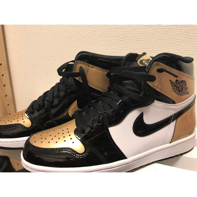 NIKE AIR  JORDAN1 OG NRG gold toe