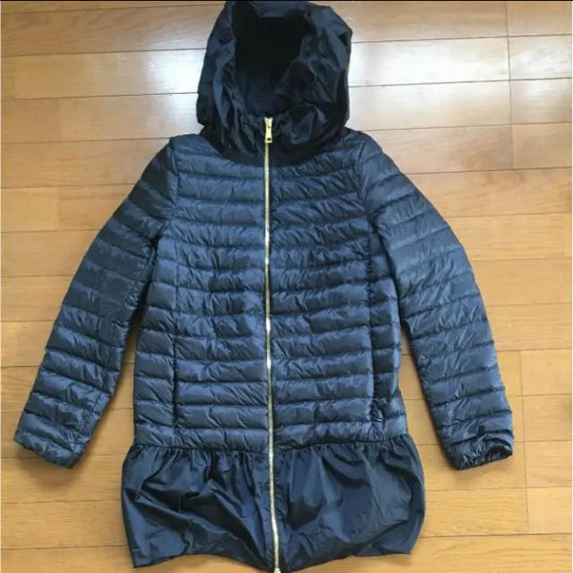 MONCLER(モンクレール)の値下げ 美品 モンクレール  ダウン レディースのジャケット/アウター(ダウンコート)の商品写真