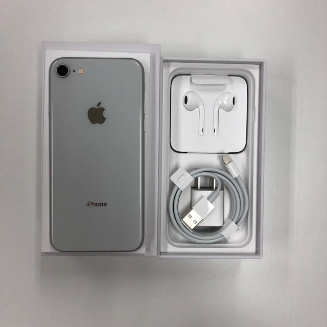 手数料安い Apple - 【週末限定値下げ】iPhone8 64G シルバー SIM