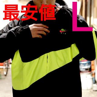 ジャケット/アウターLサイズ　NIKE  CITY NEON JKT