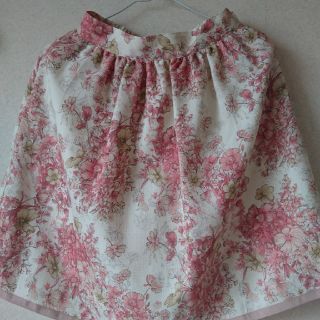 レストローズ(L'EST ROSE)の花柄スカート(ひざ丈スカート)