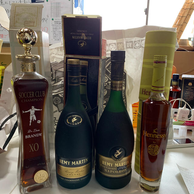 レミーマルタン  VSOP ナポレオン ヘネシー KENZO サッカークラブXO 食品/飲料/酒の酒(ブランデー)の商品写真