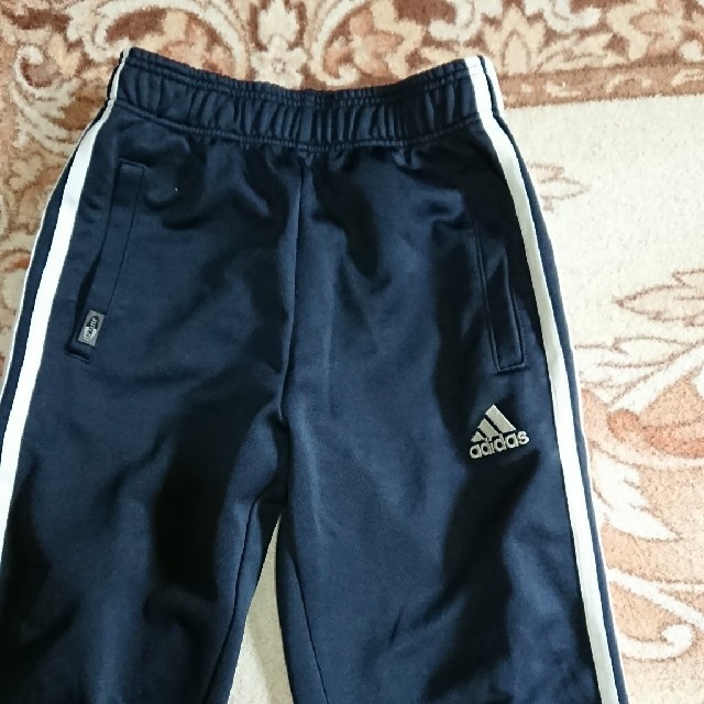 adidas(アディダス)のアディダス ジャージ 130 更に値下げしました‼️ キッズ/ベビー/マタニティのキッズ服男の子用(90cm~)(パンツ/スパッツ)の商品写真