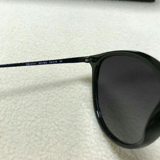 Ray-Ban(レイバン)のレイバン　サングラス　RB4171 601 RayBan メンズのファッション小物(サングラス/メガネ)の商品写真