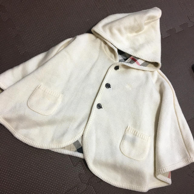 BURBERRY(バーバリー)の【正規品】バーバリー☆used☆リバーシブルぽんちょ キッズ/ベビー/マタニティのベビー服(~85cm)(カーディガン/ボレロ)の商品写真