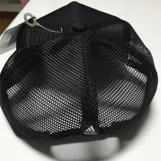adidas(アディダス)のアディダス メッシュCAP レディースの帽子(キャップ)の商品写真