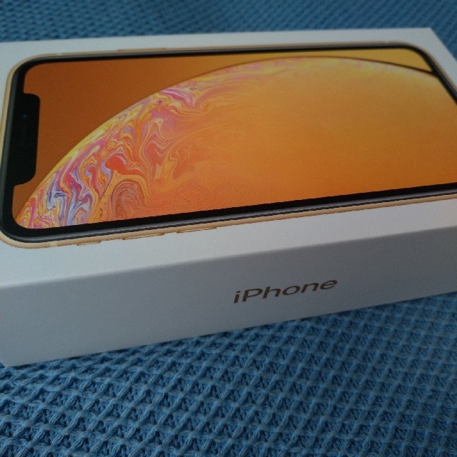 新品　simフリー
iphone XR 128GB　イエロー　iPhonexr