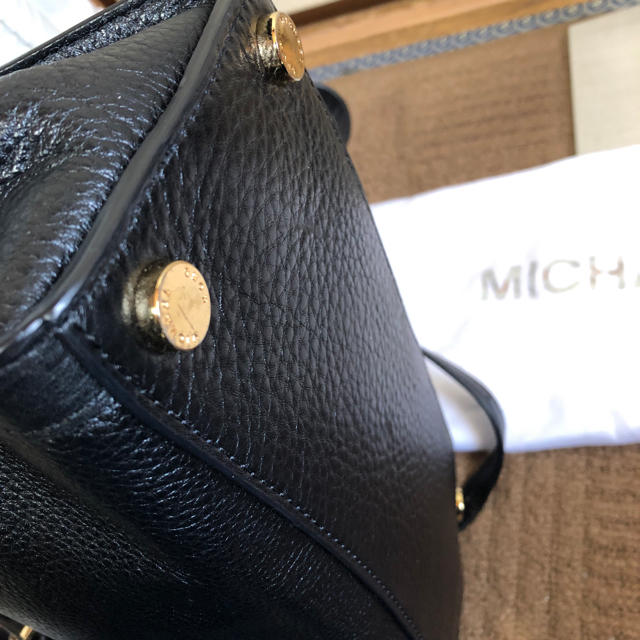 Michael Kors(マイケルコース)の正規品 マイケルコース レザー  2way バッグ レディースのバッグ(ハンドバッグ)の商品写真