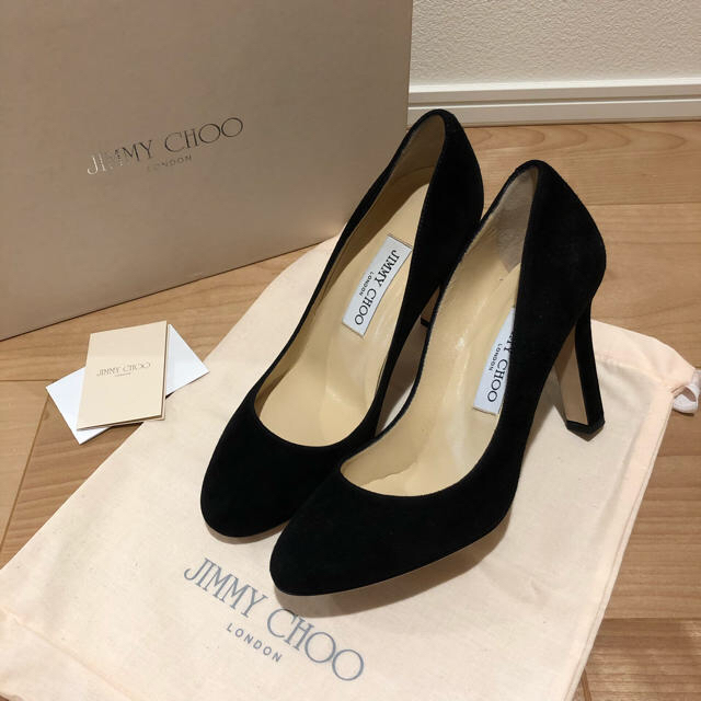 JIMMY CHOO(ジミーチュウ)のnat623様専用🧡 JIMMY CHOO スエードパンプス 2点セット🧡 レディースの靴/シューズ(ハイヒール/パンプス)の商品写真