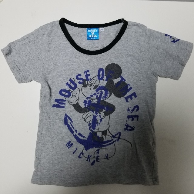 Disney(ディズニー)のsieさま専用Disney Tシャツ　2枚 キッズ/ベビー/マタニティのキッズ服男の子用(90cm~)(Tシャツ/カットソー)の商品写真