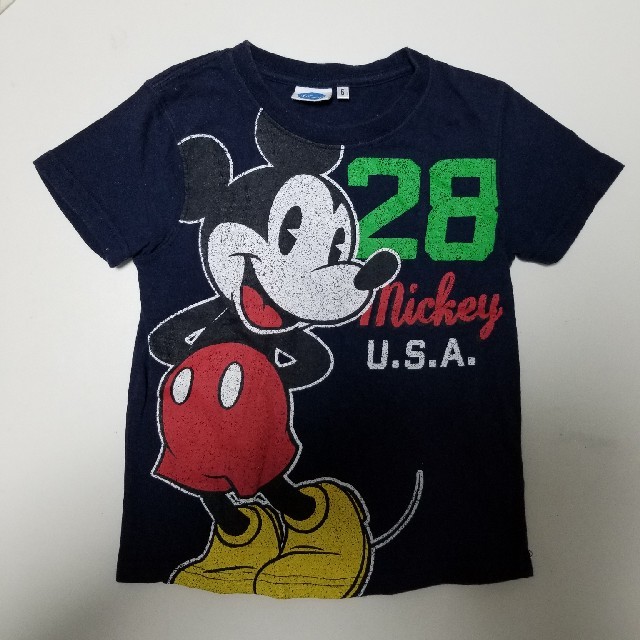 Disney(ディズニー)のsieさま専用Disney Tシャツ　2枚 キッズ/ベビー/マタニティのキッズ服男の子用(90cm~)(Tシャツ/カットソー)の商品写真