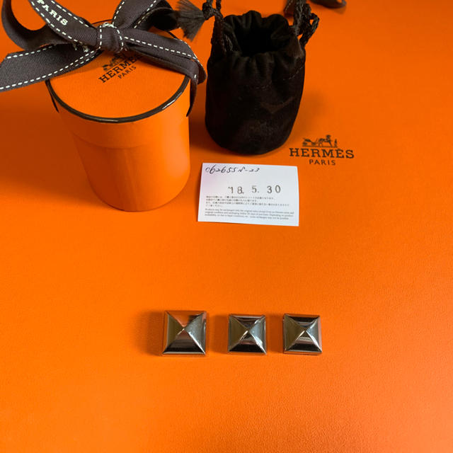 Hermes(エルメス)のツイリーメドール レディースのファッション小物(バンダナ/スカーフ)の商品写真