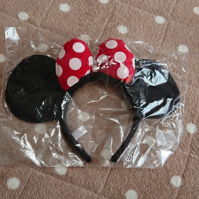 Disney(ディズニー)の【shunkanon様専用】ディズニー ミニー カチューシャ レディースのヘアアクセサリー(カチューシャ)の商品写真