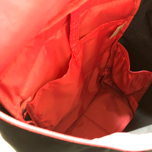 adidas(アディダス)のadidas バックパック/ネイビー×ピンク レディースのバッグ(リュック/バックパック)の商品写真