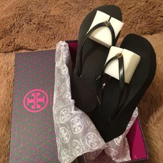 トリーバーチ(Tory Burch)のトリーバーチ 厚底ビーチサンダル(サンダル)