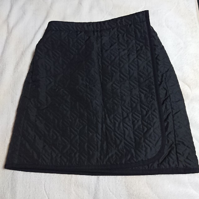UNIQLO(ユニクロ)のスカート（ユニクロ） レディースのスカート(ひざ丈スカート)の商品写真
