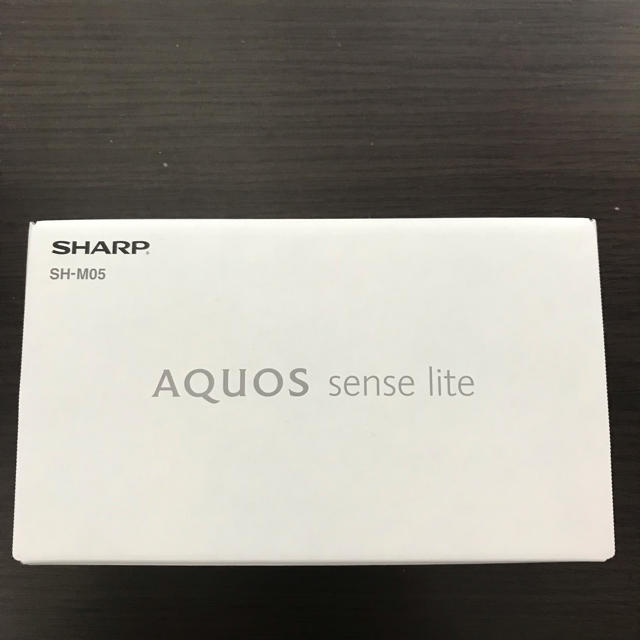 AQUOS sense lite SH-M05スマートフォン本体