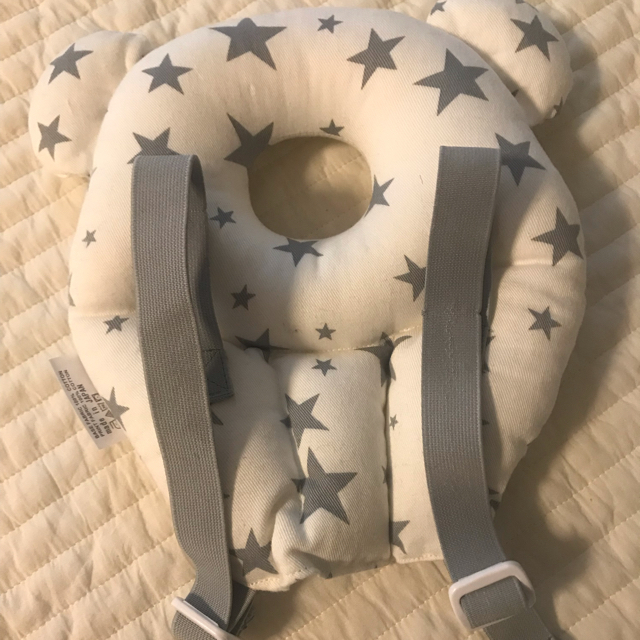 Ergobaby(エルゴベビー)のエスメラルダ まもっクマ キッズ/ベビー/マタニティの寝具/家具(枕)の商品写真